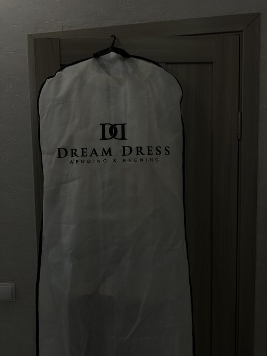 Выпусконое платье, вечерние платье черное в камнях. платье Dream Dress