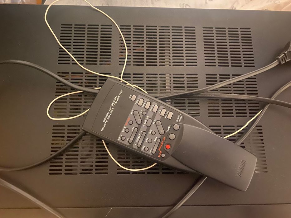 YAMAHA RX-396 Amplituner Stereo RDS pilot