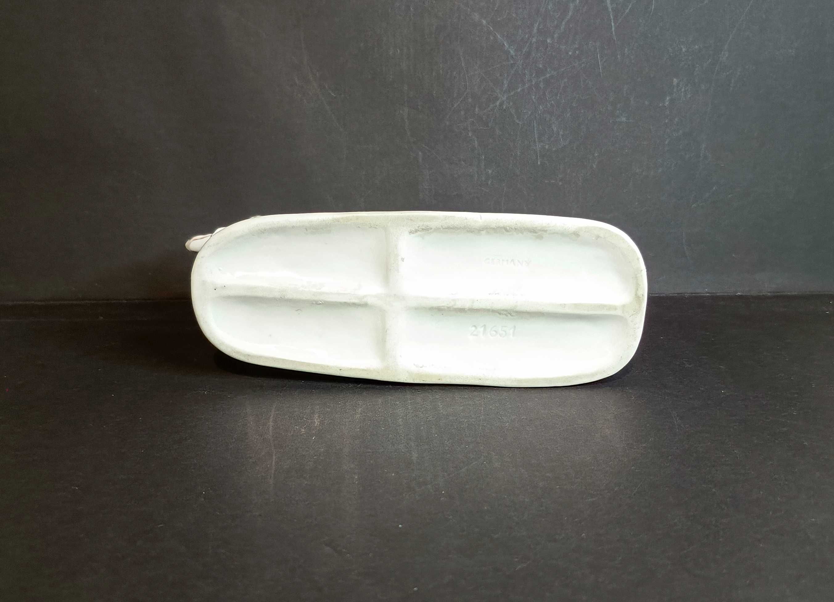 Figurka porcelanowa, dwa charty