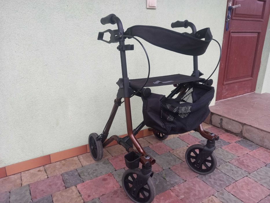 Роллатори, роллери,ходунки алюмінієві з Німеччини Dietz