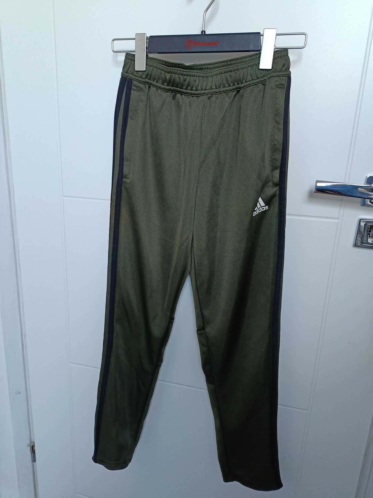 Spodnie dresowe adidas 11-12 lat 152 khaki