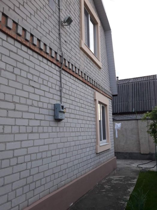 Продам дачний будинок в Єрмолаївці з берегом річки