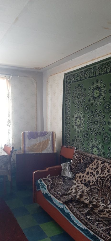 продається 3х кімнатна квартира