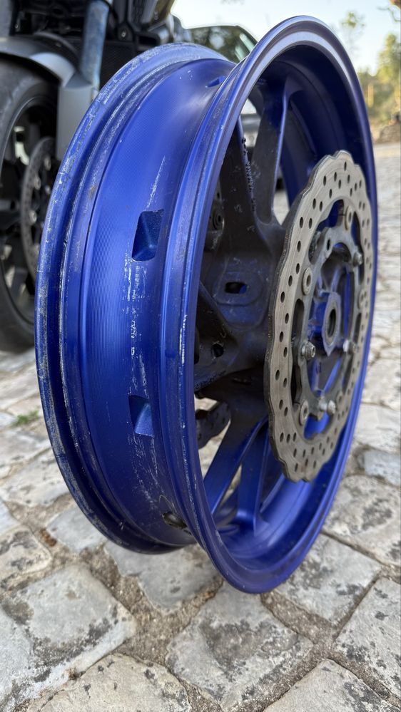 Roda yamaha mt 07
