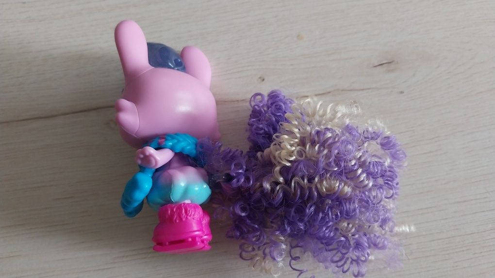 Figurka Mattel Cloudees 
Seria: CloudCloudees