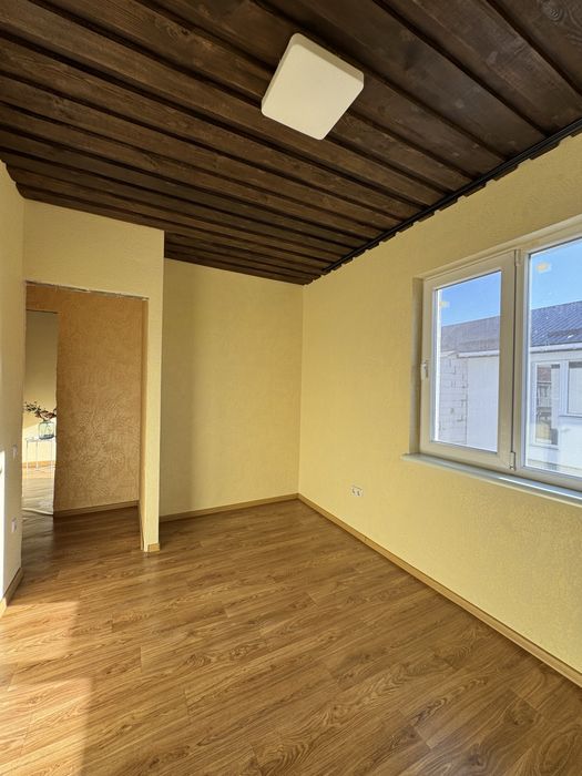 Таунхаус на два входи