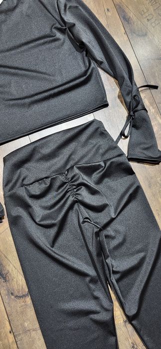 Czarny komplet damski top bluzka legginsy wiązania wysoki stan S M