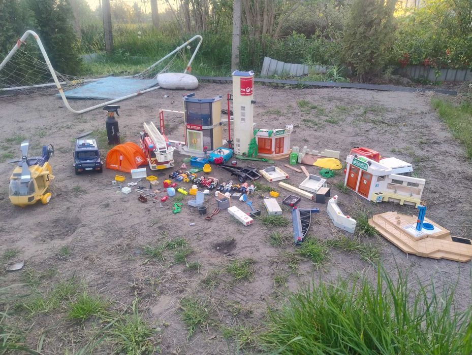 Okazja!Zestaw klocków Playmobil straż pożarna remiza policja camping