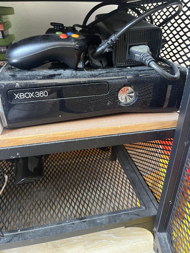 Xbox 360 + Sensor Kinect + 2 Comando – Pronta a Jogar!