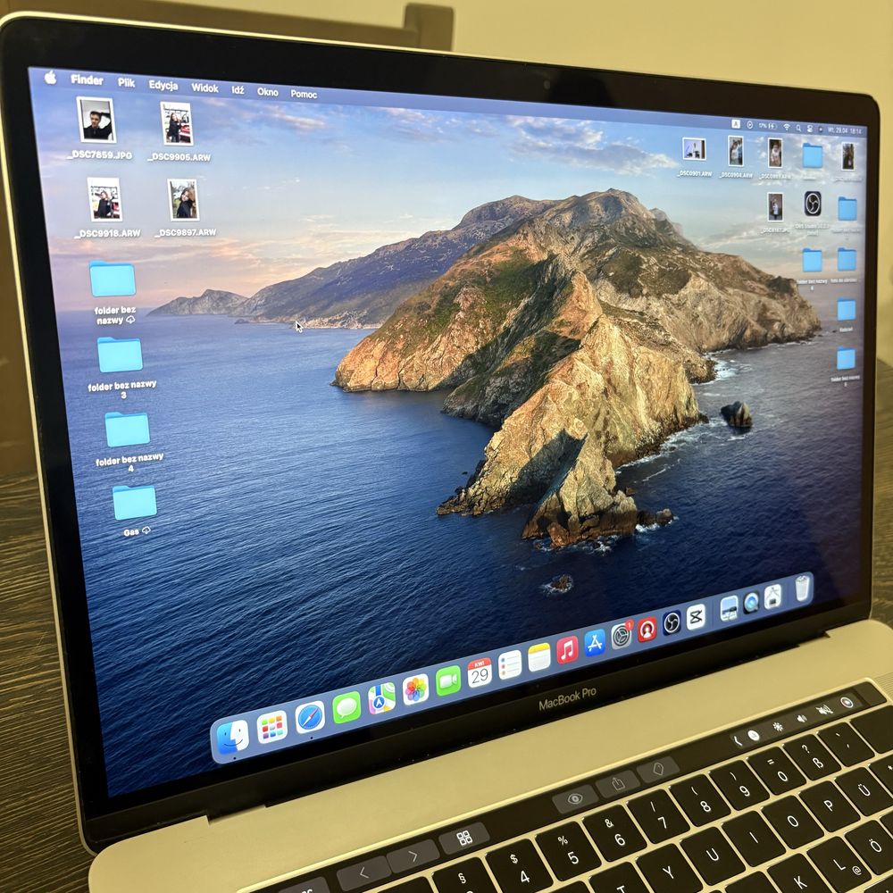 MacBook Pro 15” bardzo zadbany