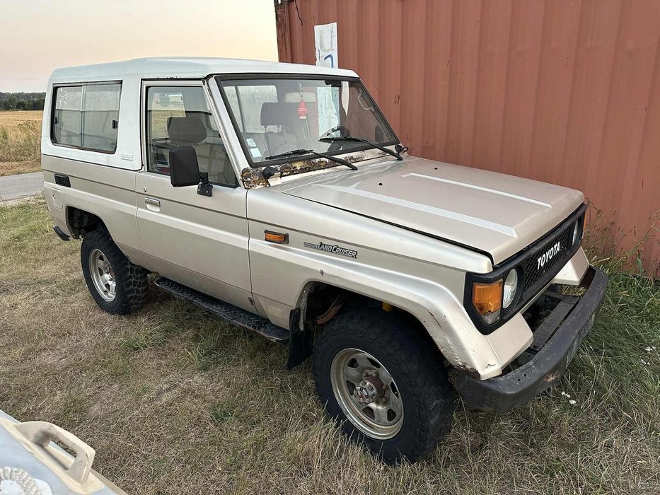 Toyota Land Cruiser LJ73 2.4td 1989 import Francja