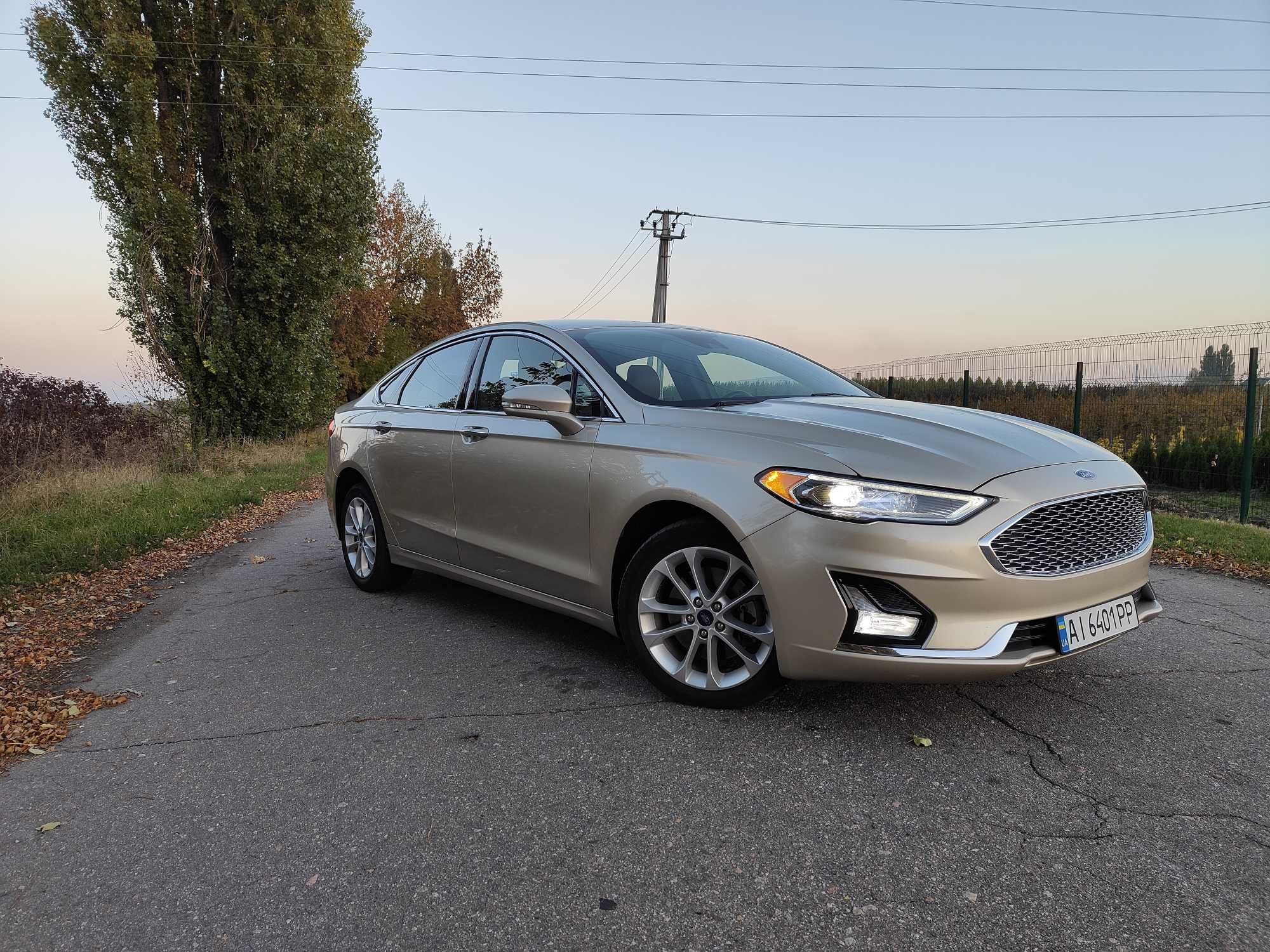 Ford Fusion Energy PlugIn Hybrid Titanium