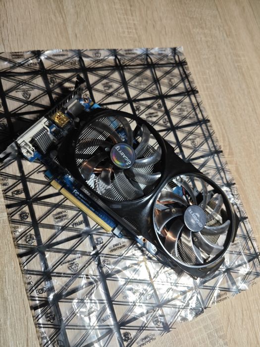Karta Graficzna Gigabyte Windforce GTX 660TI OC 2GB GDDR5