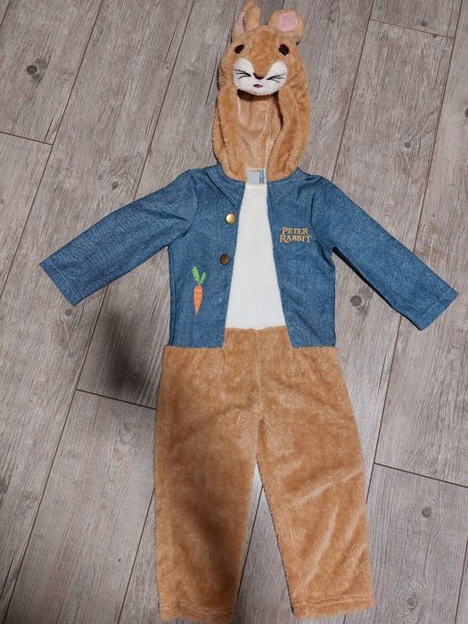 Прокат новорічного костюма