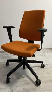 Krzesło biurowe Profim Raya 21