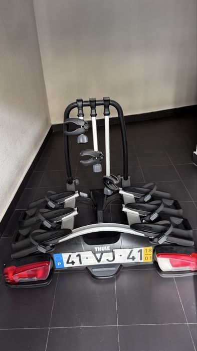 Thule VeloCompact 13-pin suporte de 3 bicicletas para bola de reboque