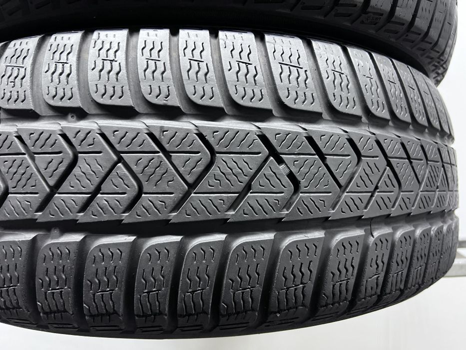 4шт зима 215/60/R16 2022р Pirelli SottoZero 3