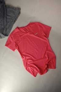 Спортивна рожево-неонова футболка nike