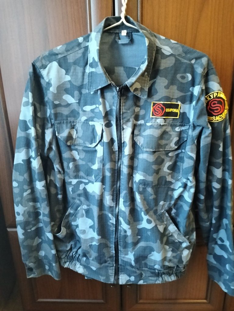 Продам форму брюки,кітель та куртка, майже нова.