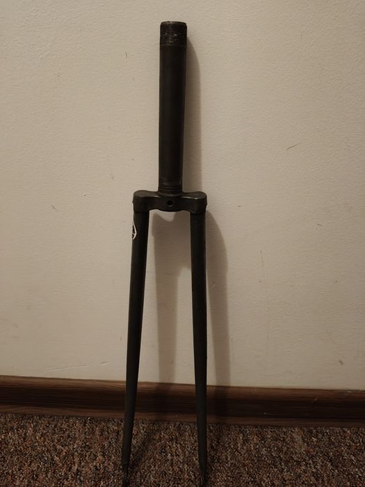 Widelec szosowy 1 cal HVZ 18 cm
