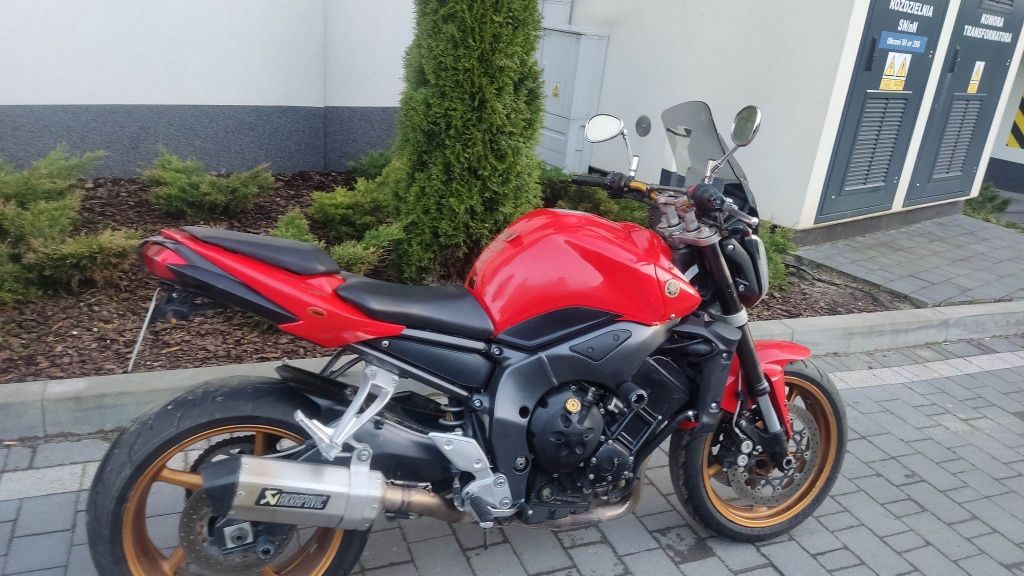 Yamaha FZ1n po dużym serwisie, niski przebieg 38k Fazer 1000 FZ 1 N