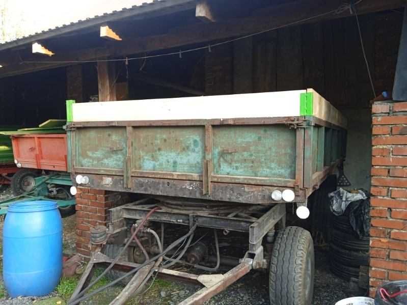Przyczepa rolnicza D47B wywrotka