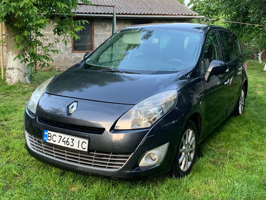 Renault Grand Scenic BOSE комплектація