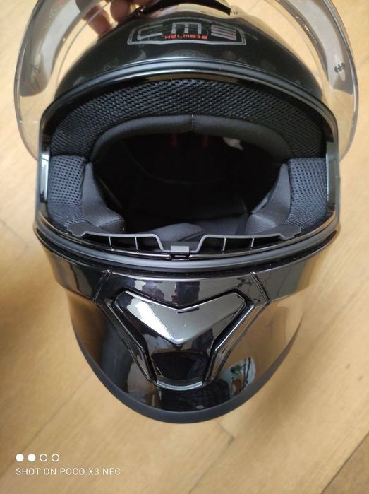 Capacetes CMS Novos em Caixa