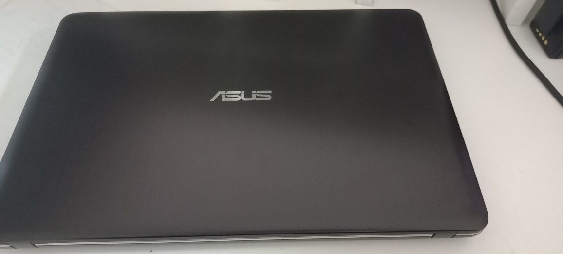 ASUS VivoBook Max X541UA(i3-6006U | 8Gb ddr4| 250 ssd