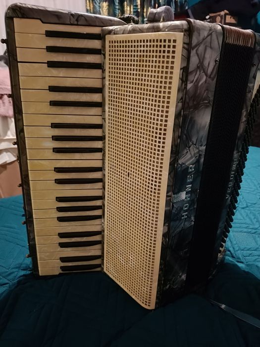 Akordeon hohner Verdi IIIb