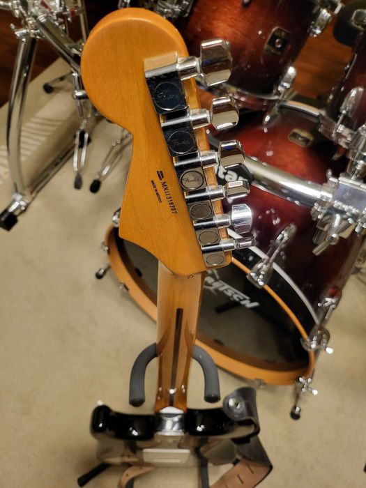 Fender Roland Stratocaster GC-1 GR-55 Frontman 212R