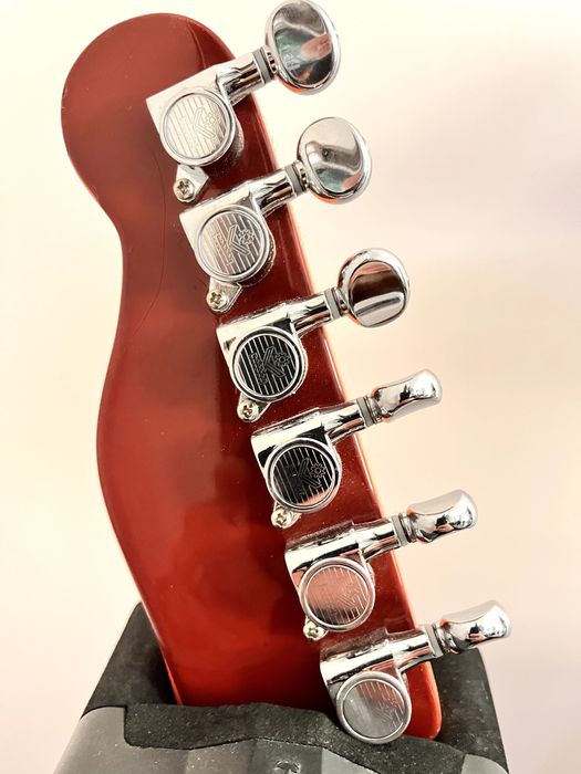Lutnicza gitara typu tele wykonana przez J.Grosa.