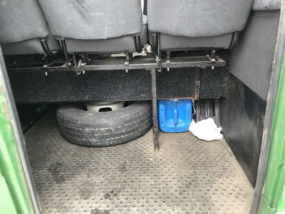 Автобус Мерседес пробег 200 тыс.км