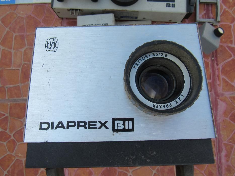 Antigo/old projector Diaprex B11