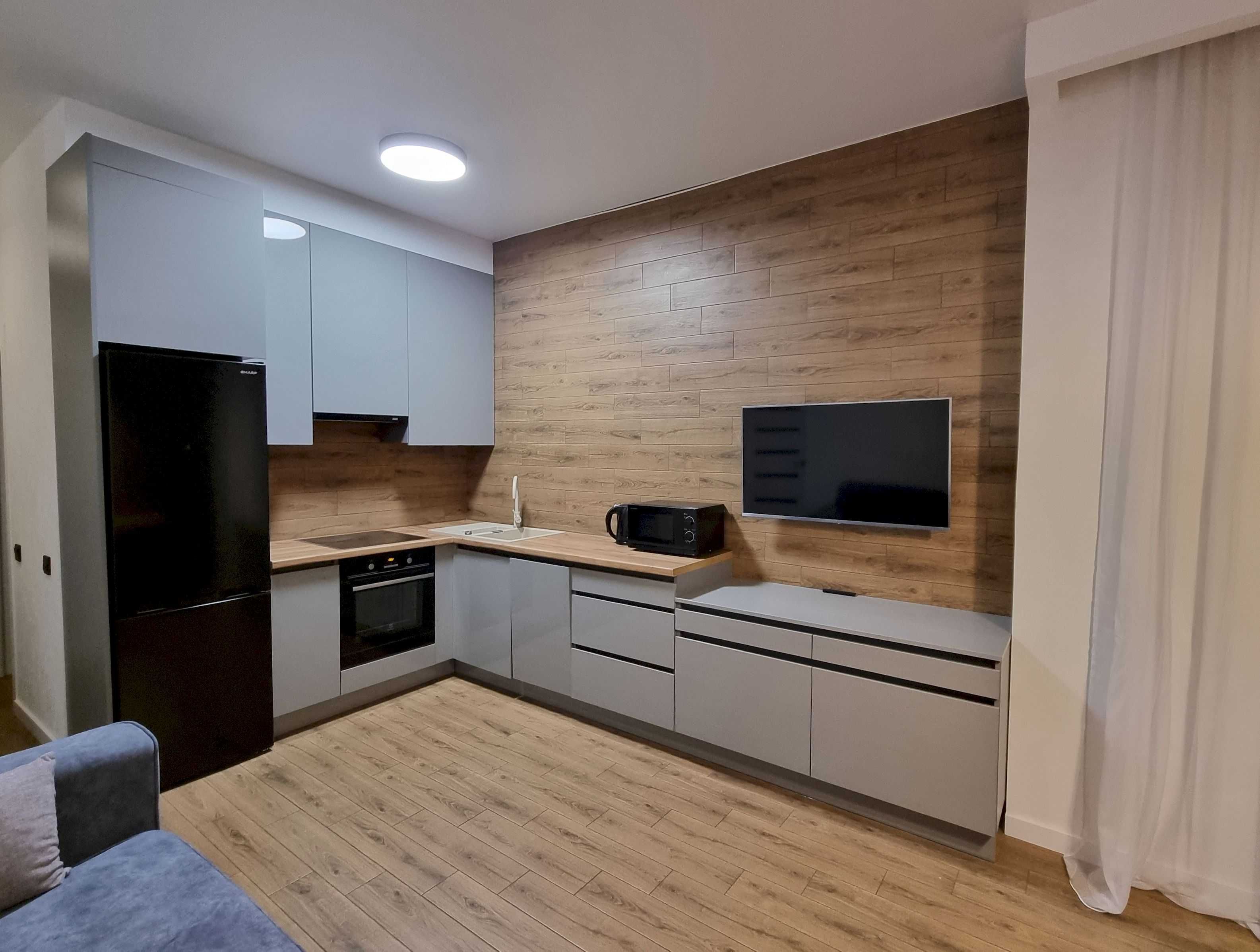 Светлые и уютные апартаменты в новом доме бизнес-класса на Печерске