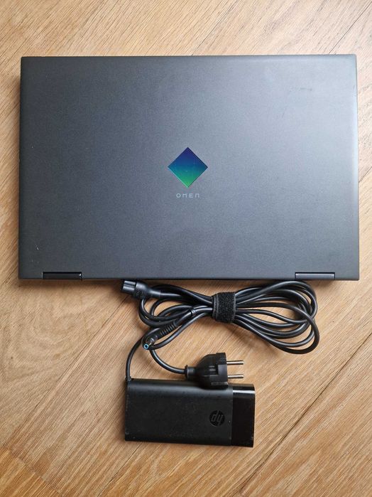 Portátil HP Omen 015 - Gamer