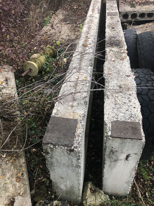 Дорожні аеродромні плити