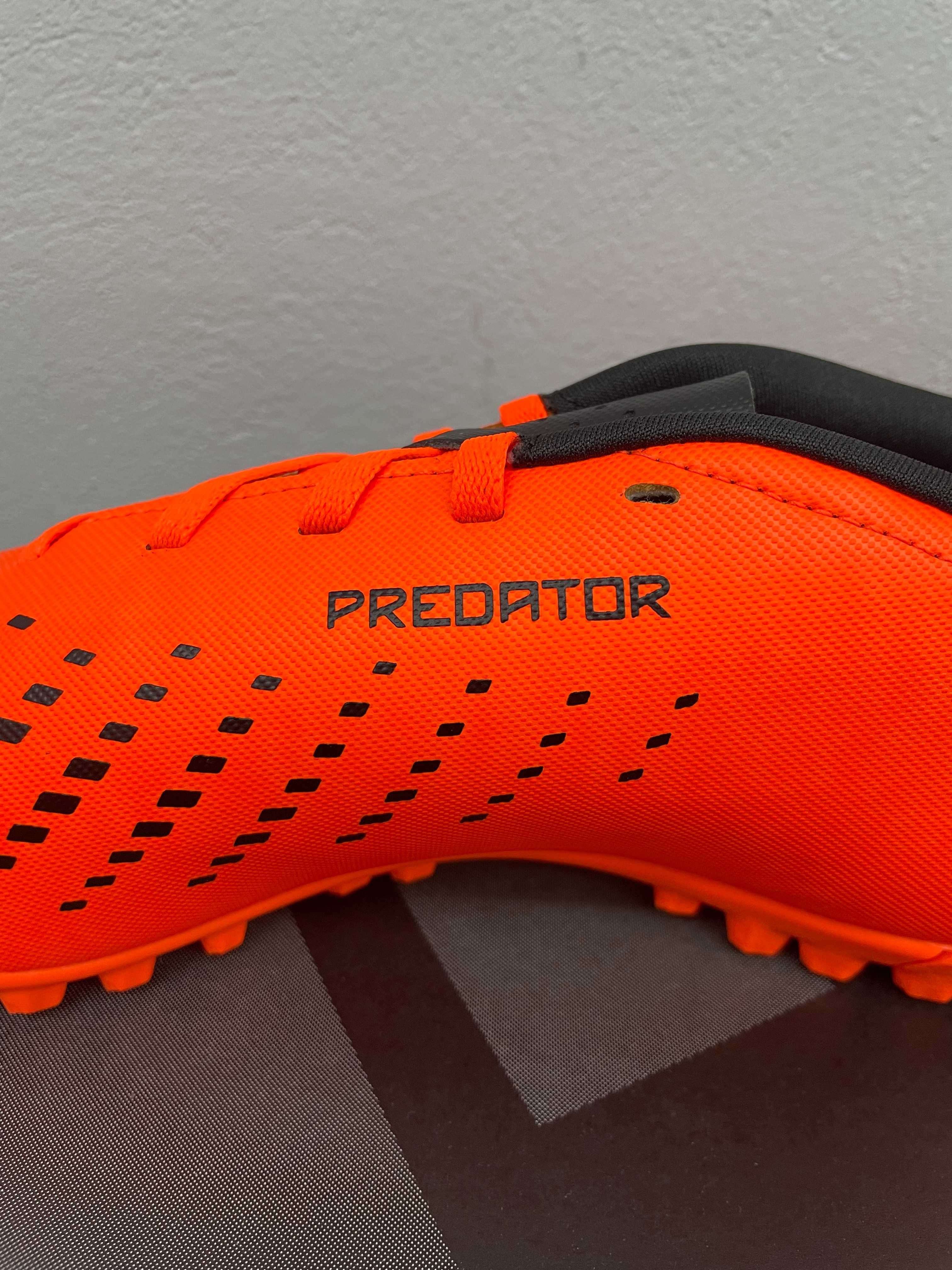 Buty piłkarskie Turfy Adidas Predator Accuracy.4 TF roz. 41 1/3