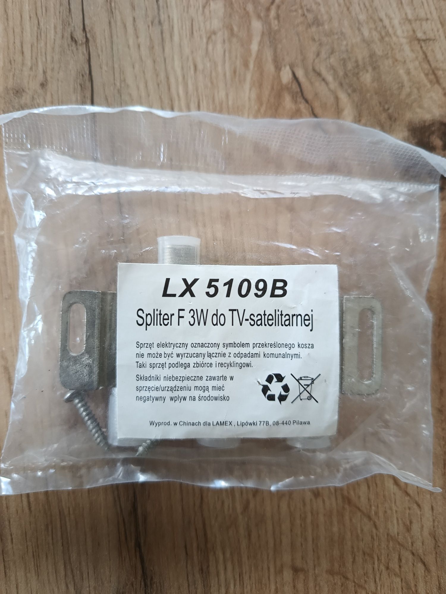 Rozgałęźnik antenowy 3-way spliter power pass na 3  (LX 5109B)