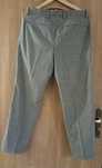 Spodnie slim fit Zara.