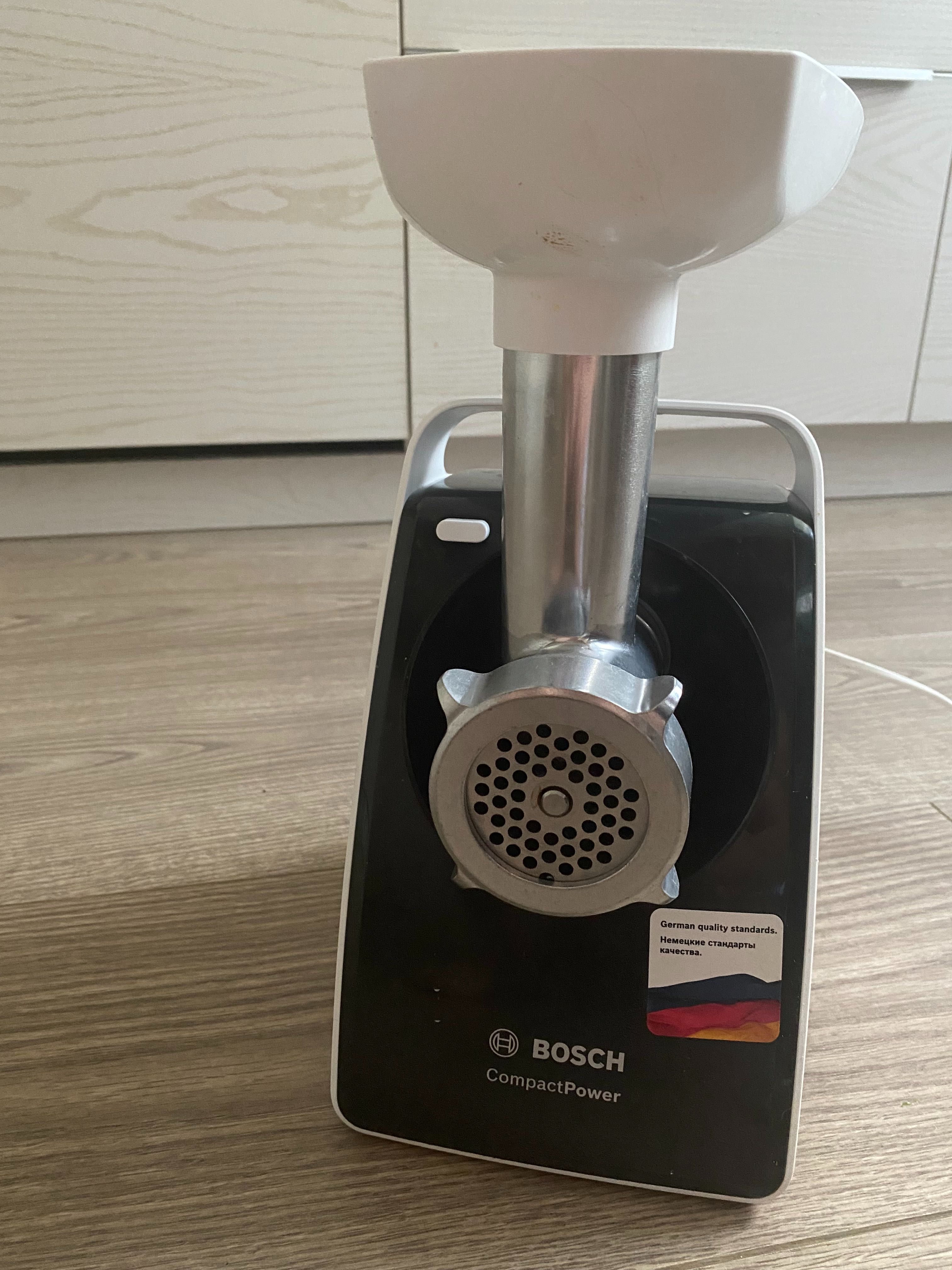 Электромясорубка Bosch MFW 3640 A