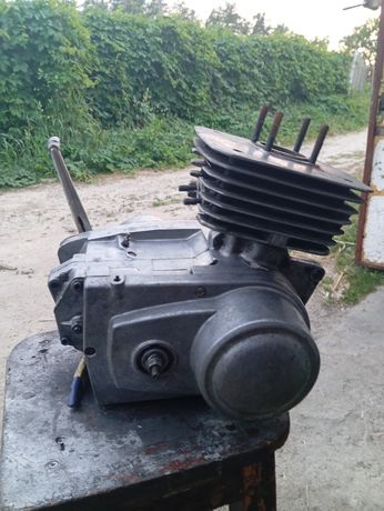 Продам мотор Минск 125