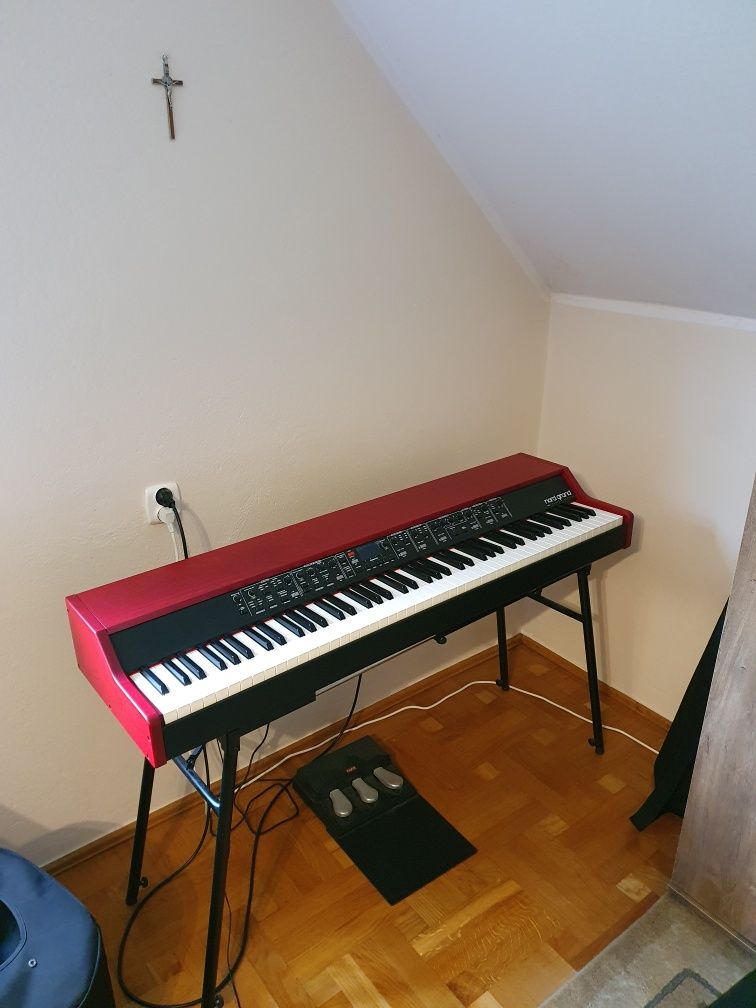 Nord Grand - stage piano