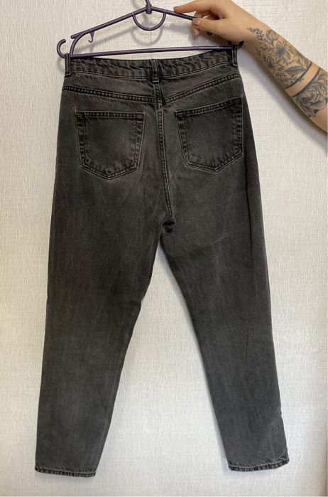 Джинси моми