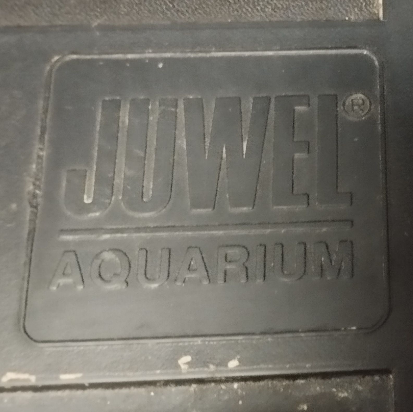 Akwarium Juwel 112L (80x35x40cm) z pokrywą i oświetleniem