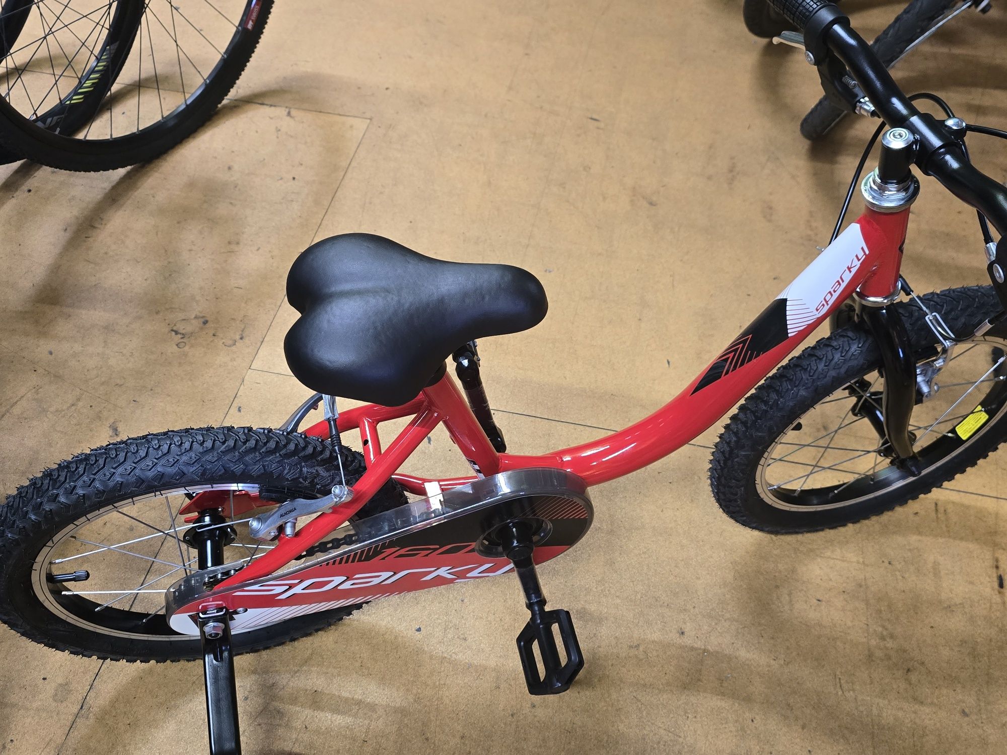 Bicicleta de crianca 16 nova