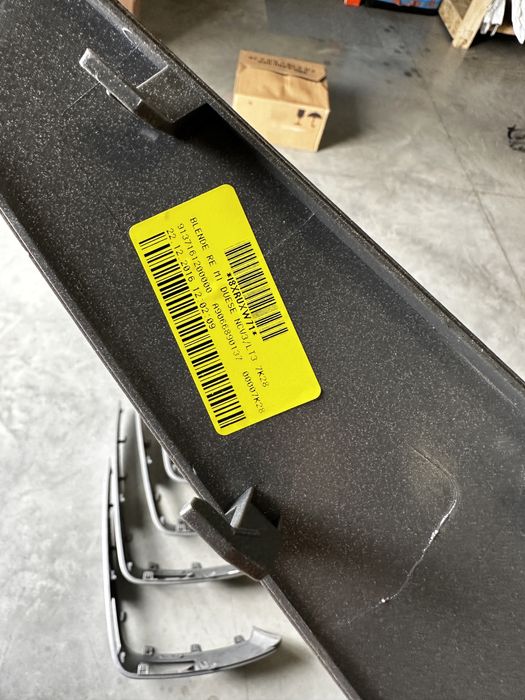 Накладка воздуховода на торпеду Sprinter W906 Crafter