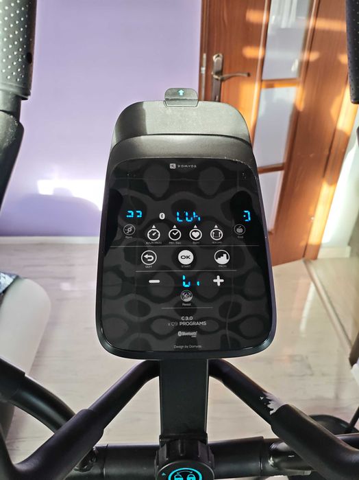 Orbitrek e shape + 09 Domyos