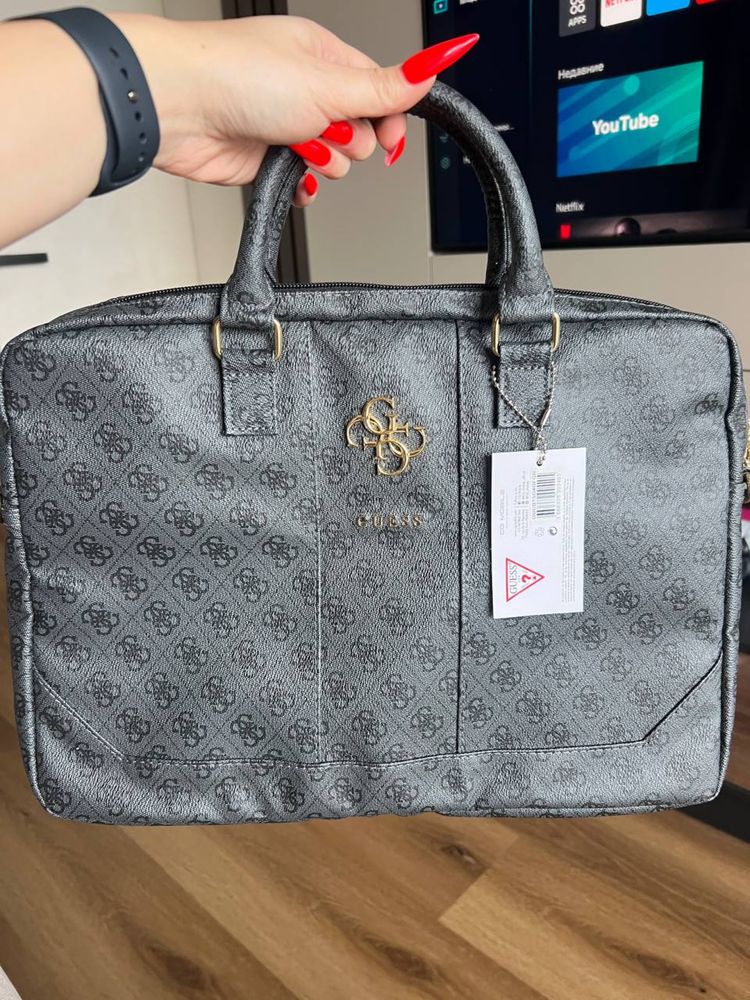 Сумка для ноутбука Guess