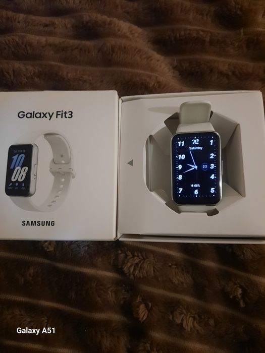Продам Фитнес-браслет (часы) Samsung Galaxy Fit3
